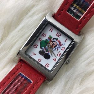 Disney watch Christmas Mickey Mouse 🎅🏼 Santa
